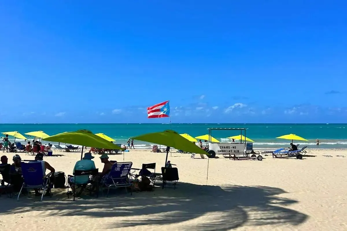 Cozy 2 Beds In Coral Beach Towers Beach Front San Juan